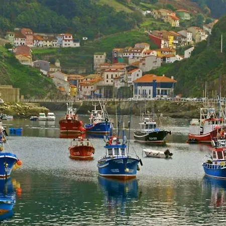 Colores Del Mar Cudillero