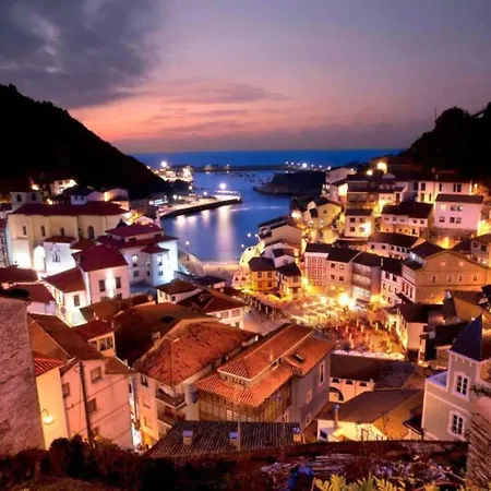 Colores Del Mar * Cudillero